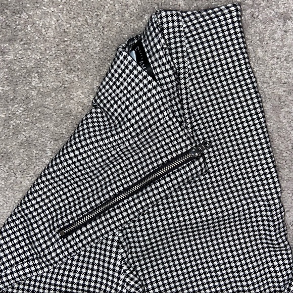 Dynamite Black and White Trousers Size XS - Picture 3 of 4